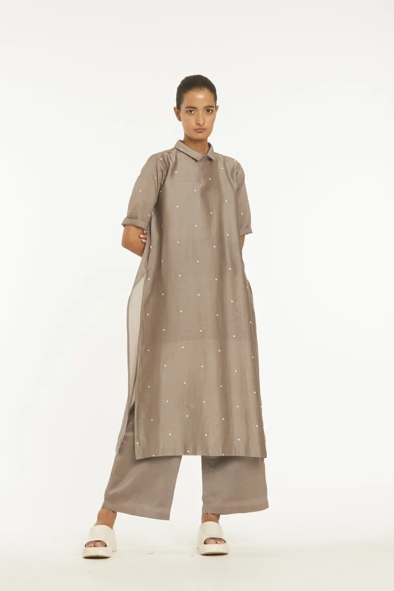 Collar Neck Back Pleat Shirt Greige Polka
