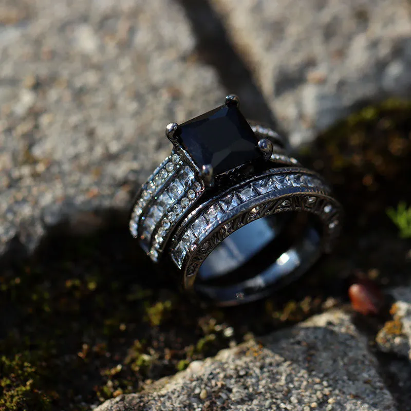 Silver Celtic Dragon Inlay and Black Rhinestone Stainless Steel Wedding Bands Set